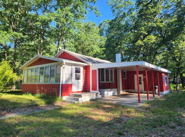 8024 W Hemlock Avenue, Baldwin, MI 49304