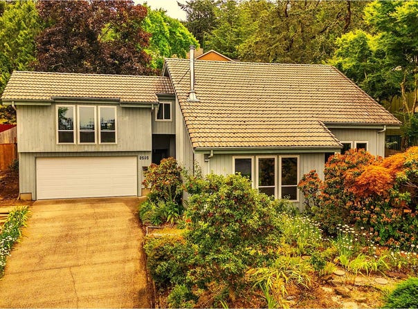 2505 PARK FOREST Dr, Eugene, OR 97405