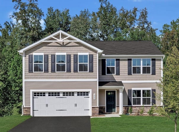 7 VISTA RIDGE BLVD, STAUNTON, VA 24401
