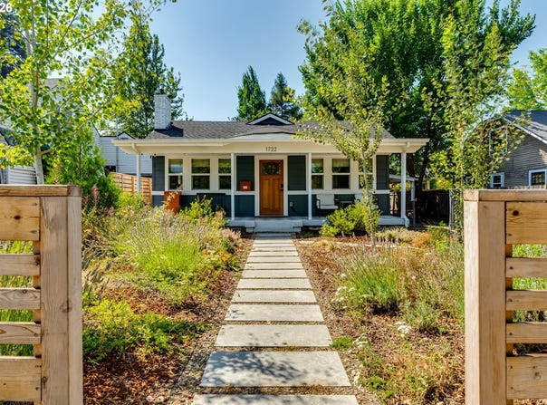 1722 OLIVE St, Eugene, OR 97401