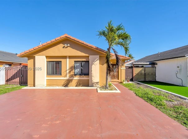 7579 W 31st Ave, Hialeah, FL 33018