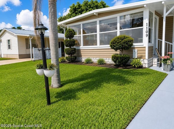 1109 Wren Circle, Barefoot Bay, FL 32976