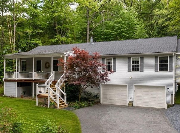 167 Vernon Drive, Glocester, RI 02814