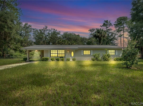 11031 NE 145th Street, Fort McCoy, FL 32134
