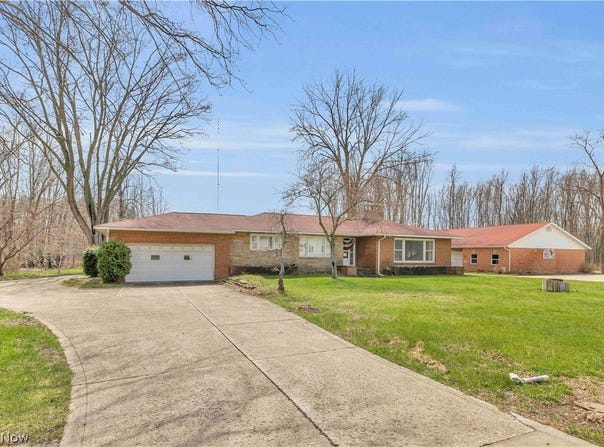 5500 N Ridge Road, Madison, OH 44057