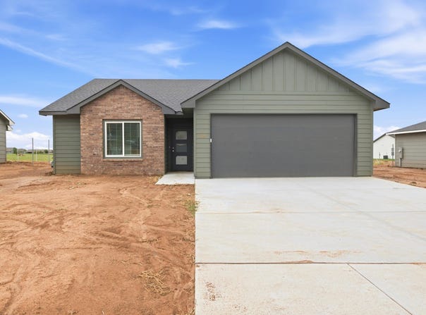 198 Tomahawk St, Clearwater, KS 67026