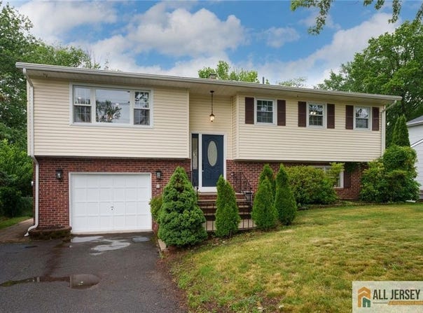 2025 Oak Tree Road, Edison, NJ 08820