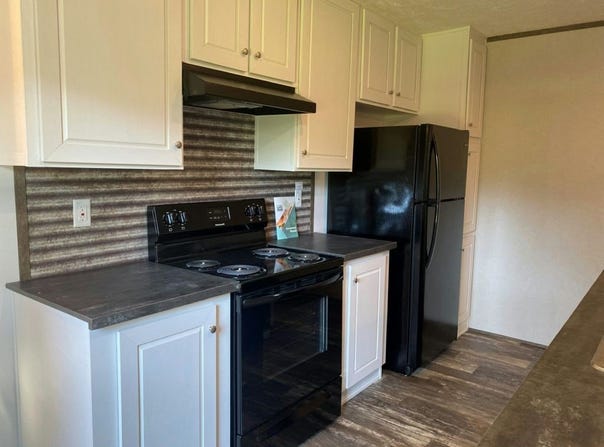 2802 Potts Hollow Rd, Birmingham, AL 35215