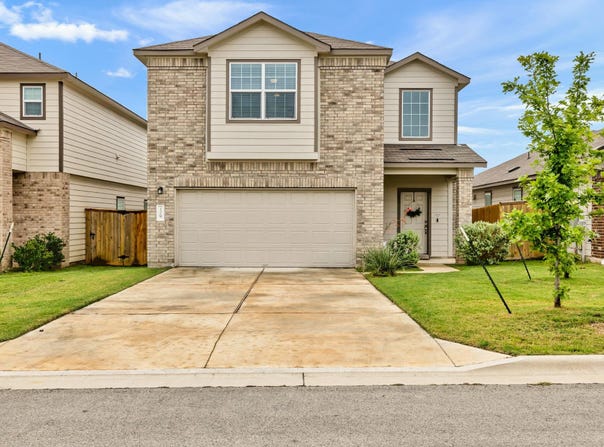 129 Rowdy Yates Way, Jarrell, TX 76537