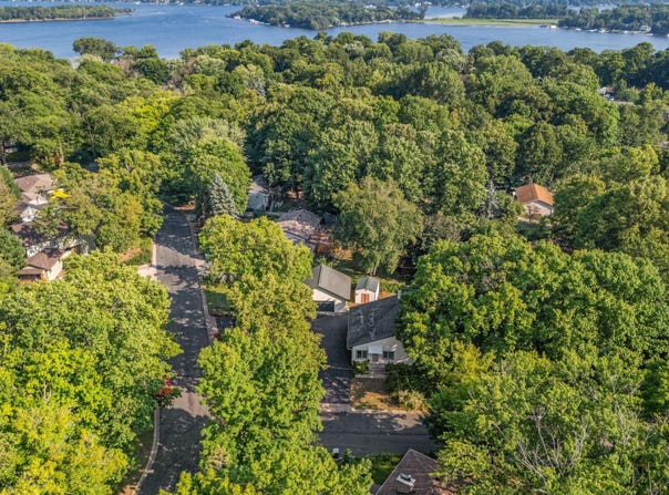 4753 Burns Road, Mound, MN 55364