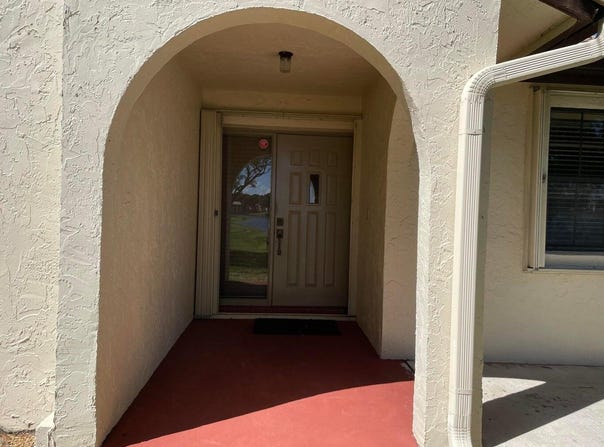 420 Ashwood Place, Boca Raton, FL 33431