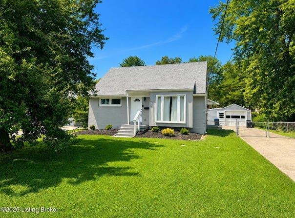 7716 Dingle Dell Rd, Louisville, KY 40214