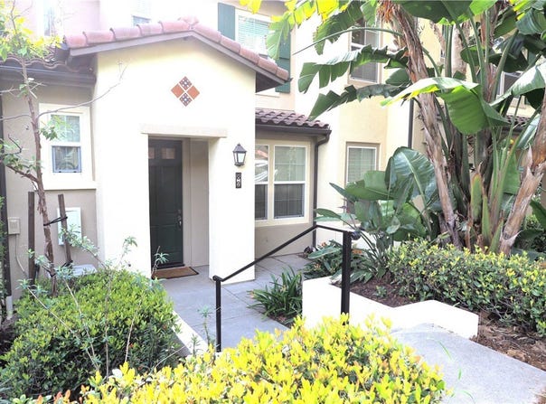 82 Vermillion, Irvine, CA 92603