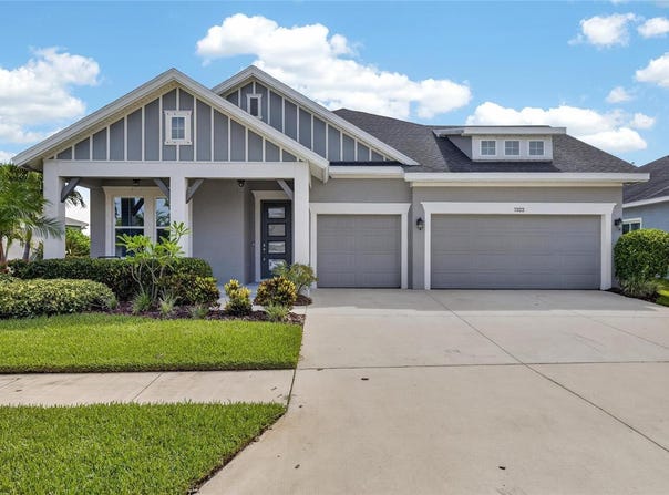 7322 PARADISO Drive, APOLLO BEACH, FL 33572