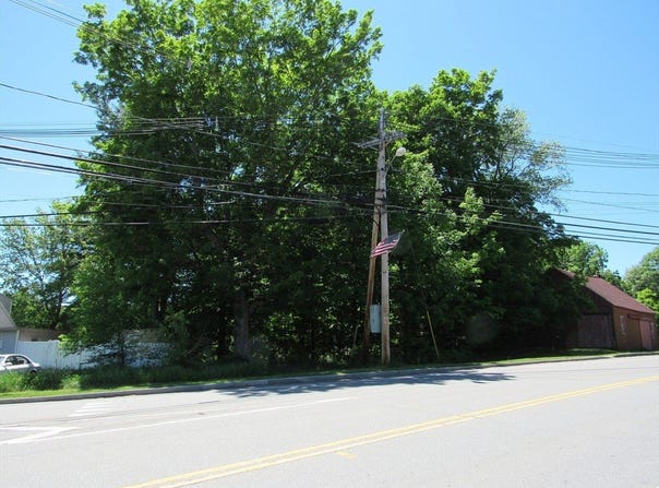 Gardner Road lot: 6.2, Templeton, MA 01436