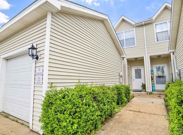 601 E Burgess Rd, Pensacola, FL 32504