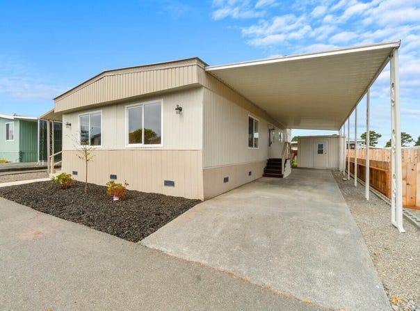 1585 Imperial Way, Fortuna, CA 95540