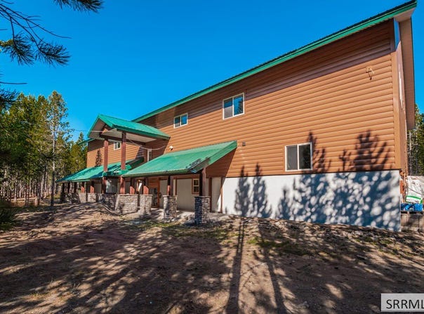 4460 Brody's Cove, Island Park, ID 83429