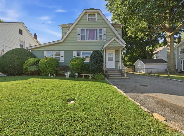 506 Whittier Street, Westbury, NY 11590