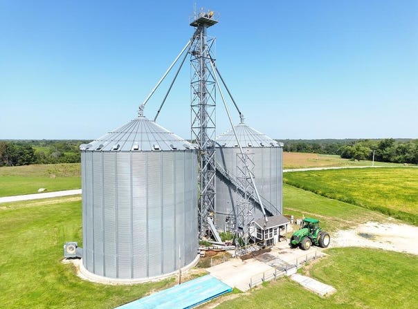 Highway 156, Novelty, MO 63460