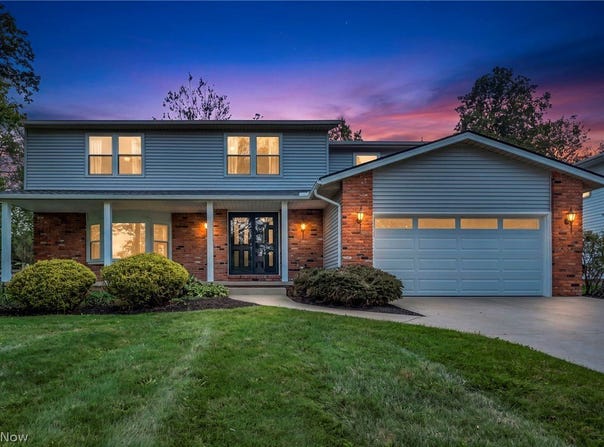 37472 Hunters Ridge Road, Solon, OH 44139