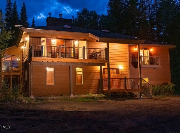 2246 GCR 8, Fraser, CO 80442