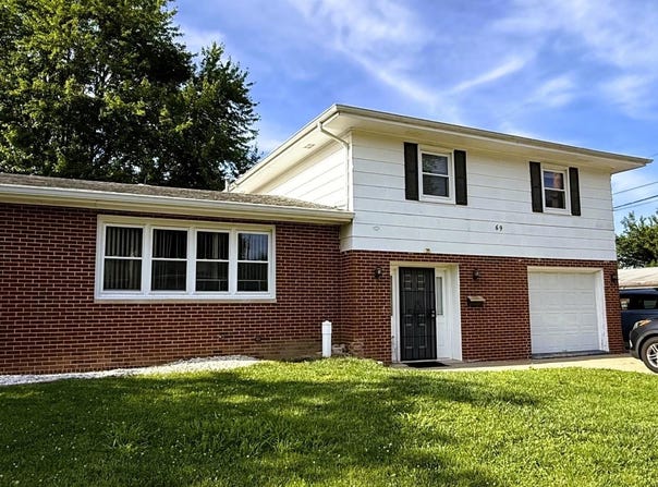 69 NOTTINGHAM Road, Springfield, IL 62704