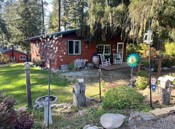 201 Fir Ln, Newport, WA 99156