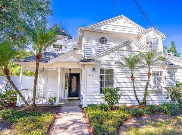 472 MAYFAIR Circle, ORLANDO, FL 32803