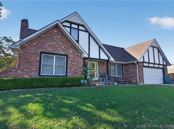 1519 Shady Lane, Warsaw, MO 65355
