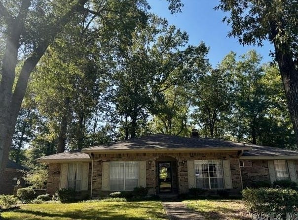 2106 Wellington Drive, Pine Bluff, AR 71603