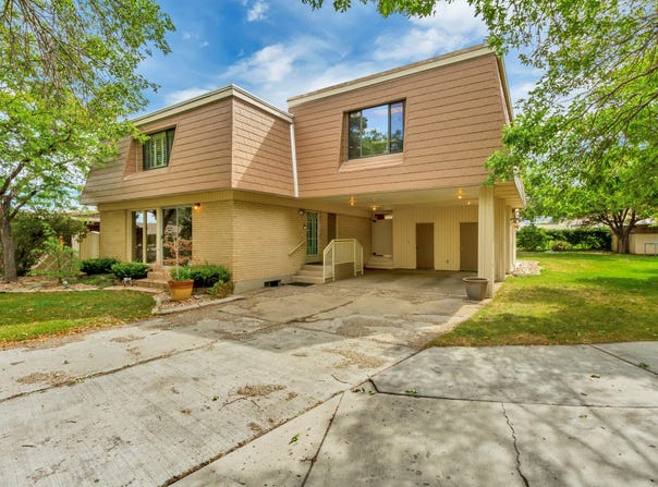 553 PEZEL Rd, Tooele, UT 84074