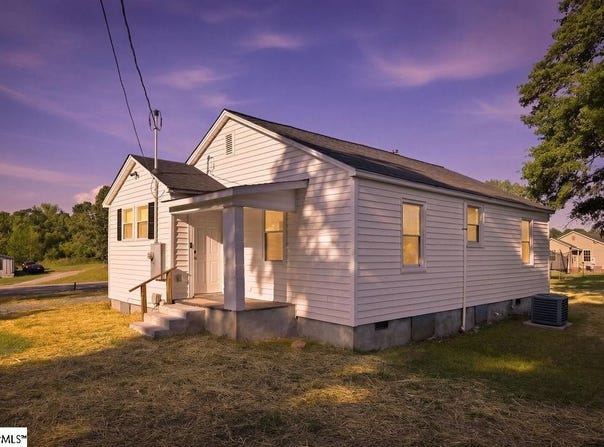 7604 252 Highway, Honea Path, SC 29654