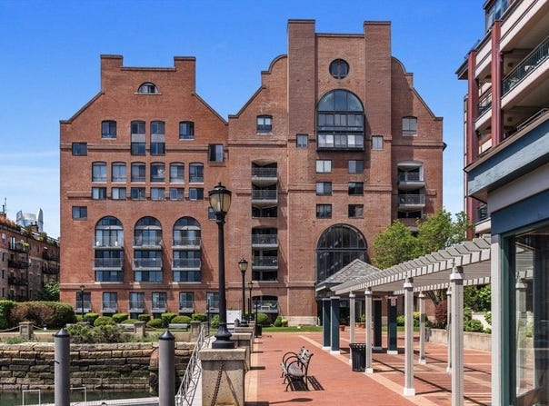 357 Commercial St, Boston, MA 02109