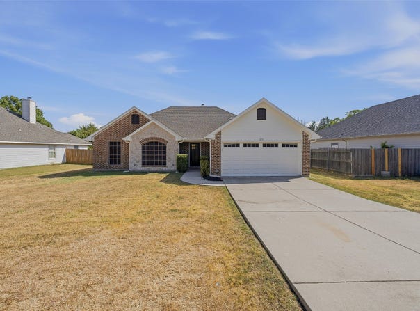 631 Lakeshore Boulevard, Oak Point, TX 75068