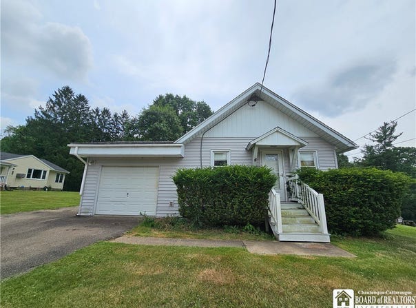 272 Hamilton Avenue, Olean, NY 14760