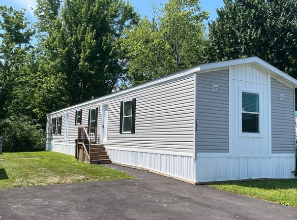 015 Eddie Rd., Madison, OH 44057