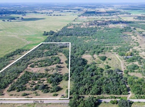 980 Mann Rd 02, Poteet, TX 78065