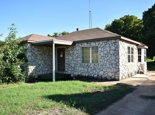 1209 Locust St, Alva, OK 73717