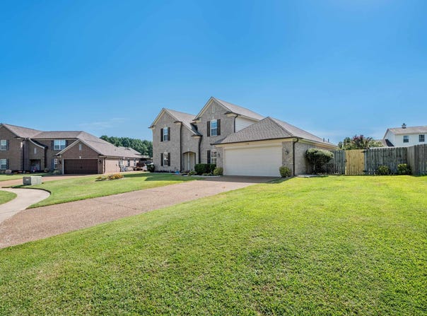 5128 N FLUSS Cv, Bartlett, TN 38135