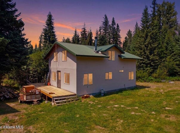 104 Cat Rd, Priest River, ID 83856