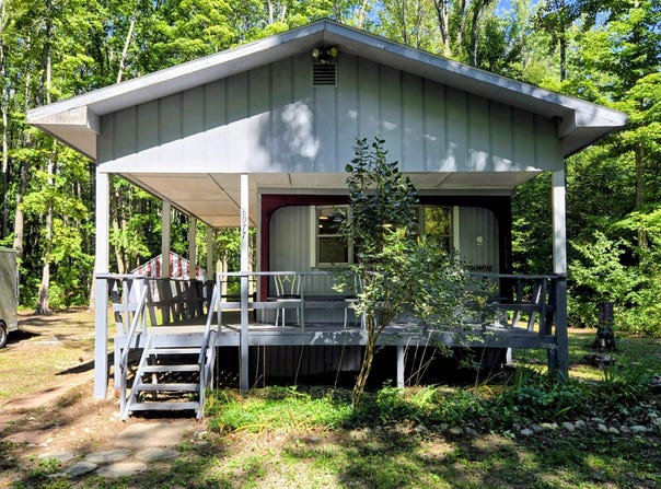 8977 Montrose Drive, Mancelona, MI 49659