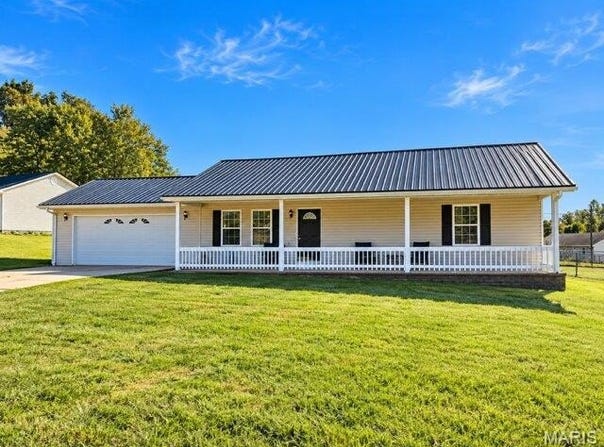 802 Englehart Lane, Marble Hill, MO 63764