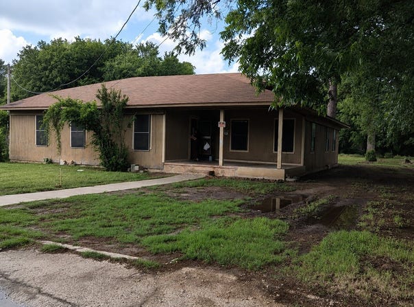 308 E Patterson Street, Eastland, TX 76448