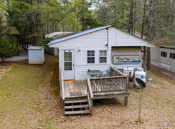 62 Lochsa Trail, Bracey, VA 23919