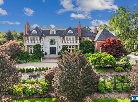 116 Truman Drive, Cresskill, NJ 07626