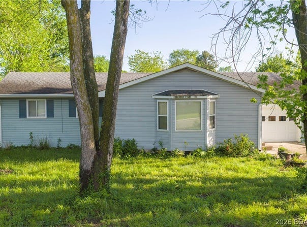 503 W 11th Street, Eldon, MO 65026