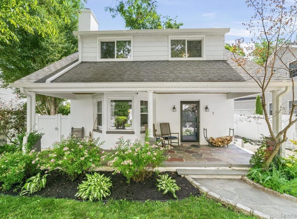 7 Brook Place, Ossining, NY 10562
