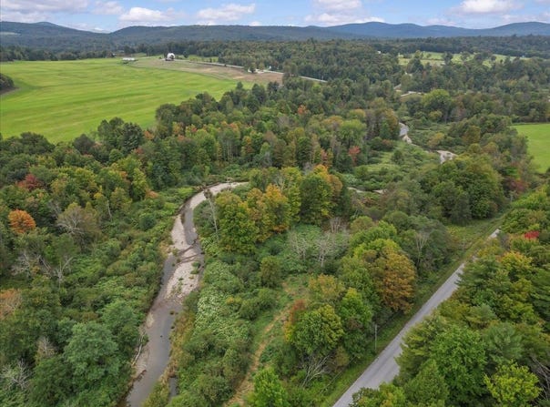 169 Pine Lane, Enosburg, VT 05450