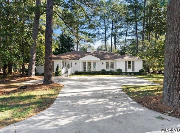 904 W High St., South Hill, VA 23970
